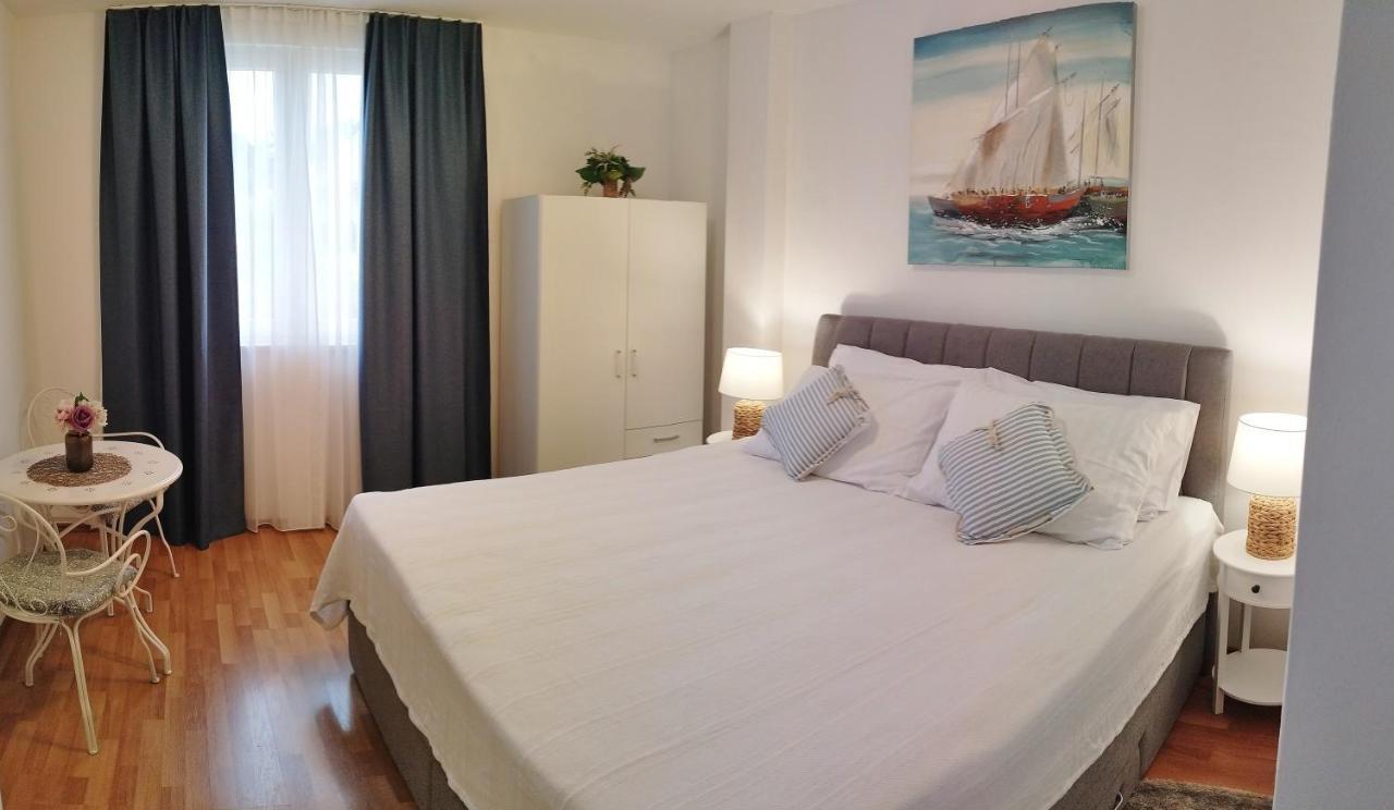 Apartments Surjak Orebić Εξωτερικό φωτογραφία